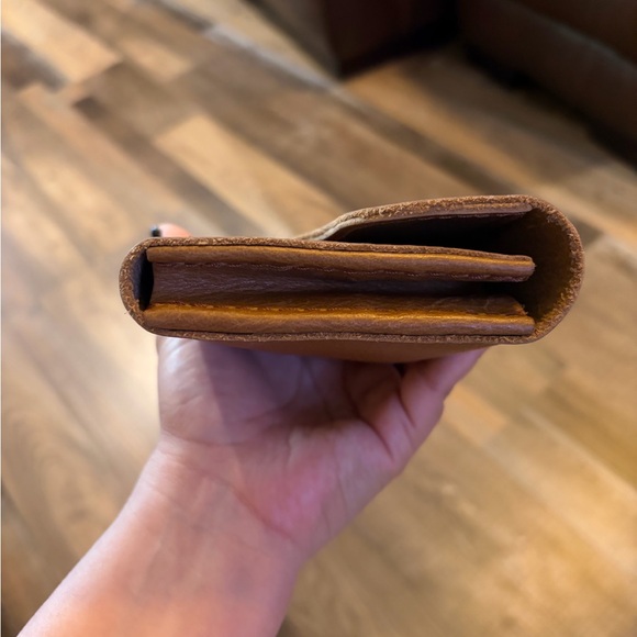 Portland Leather Brown Wallet - Picture 3 of 7